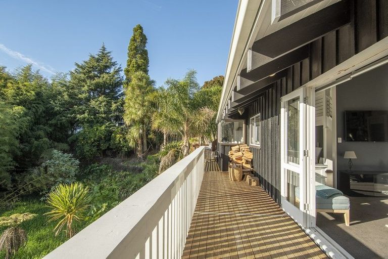 Photo of property in 8 Awanui Place, Welcome Bay, Tauranga, 3112