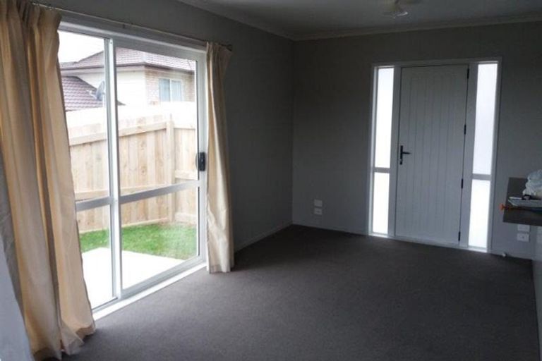 Photo of property in 2 Elena Place, Welcome Bay, Tauranga, 3112