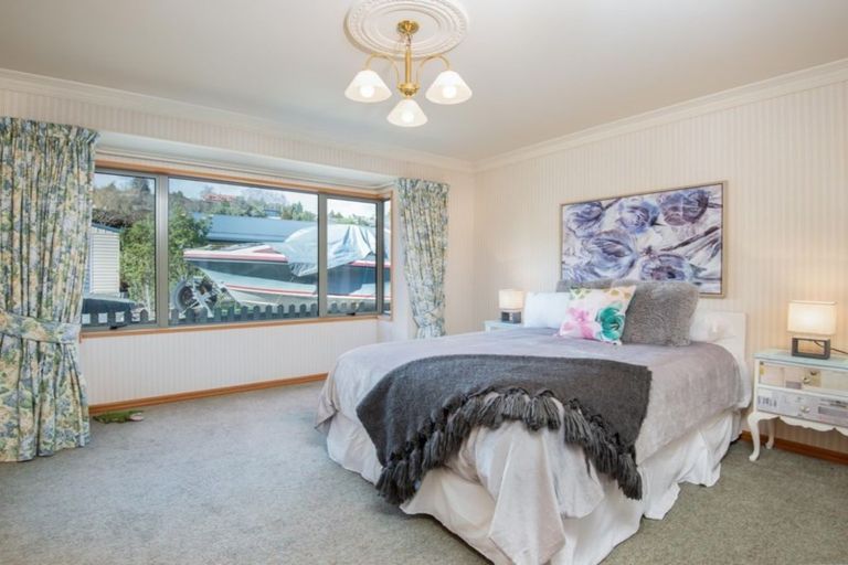 Photo of property in 4a Chatham Street, Waihola, Milton, 9073