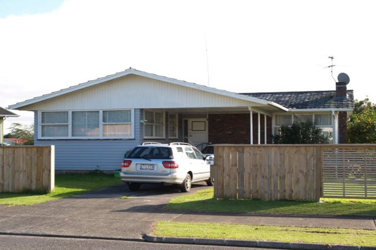 Photo of property in 10 Celia Place, Mangere East, Auckland, 2024