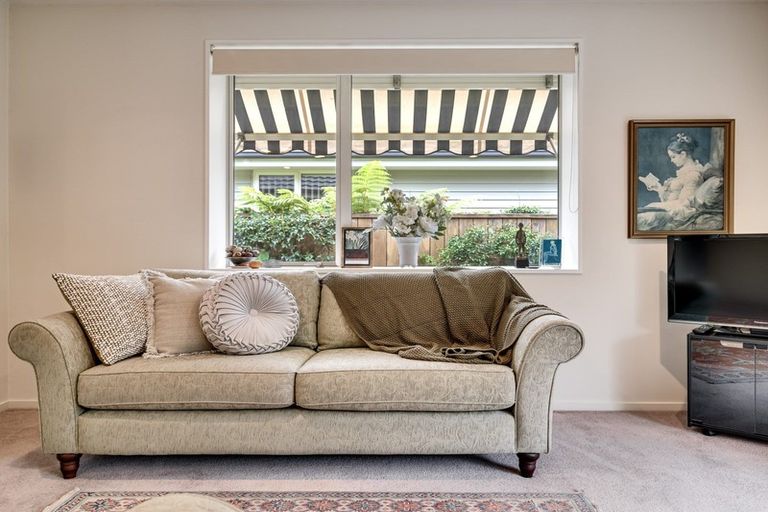 Photo of property in 30b Withells Road, Avonhead, Christchurch, 8042