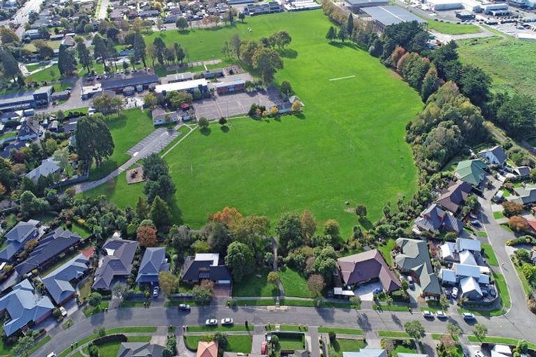 Photo of property in 1 Stable Way, Belfast, Christchurch, 8051