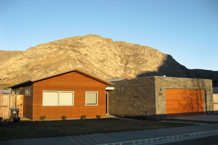 Photo of property in 31 Atley Road, Arthurs Point, Queenstown, 9371
