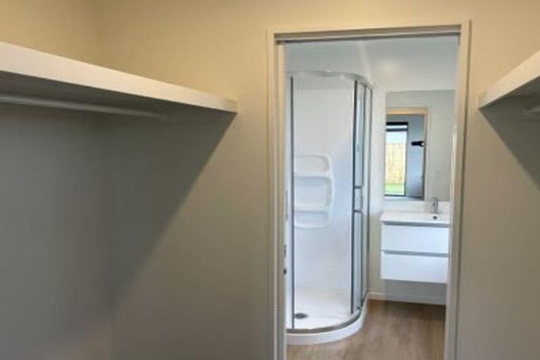 Photo of property in 5 Nirmal Way, Rolleston, 7614