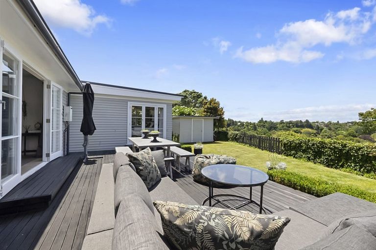 Photo of property in 40 Budleigh Street, Frankleigh Park, New Plymouth, 4310