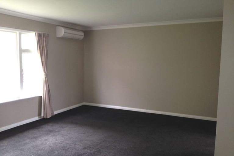 Photo of property in 17b Bradshaw Terrace, Riccarton, Christchurch, 8011