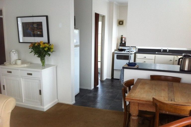 Photo of property in 12/16 Queens Parade, Devonport, Auckland, 0624