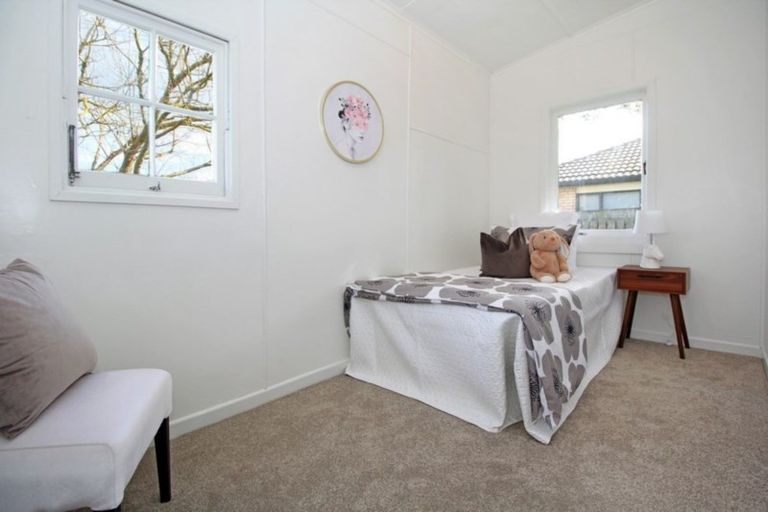 Photo of property in 1/5 Henwood Road, Mangere East, Auckland, 2024