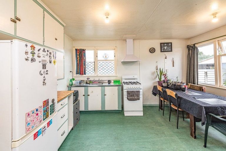 Photo of property in 49 Mitchell Street, Aramoho, Whanganui, 4500
