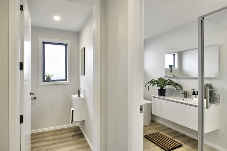 Photo of property in 14 Hereford Drive, Carterton, 5713