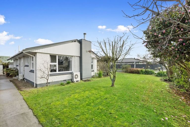 Photo of property in 370 Breezes Road, Aranui, Christchurch, 8061