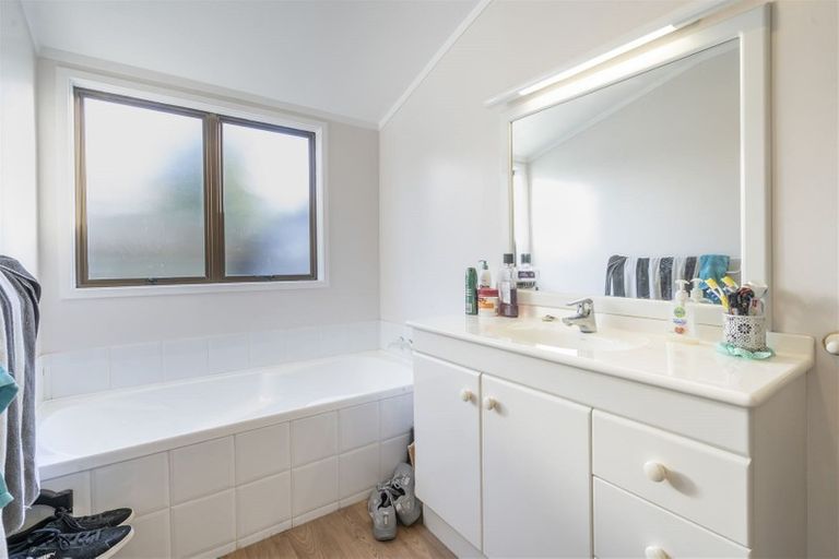 Photo of property in 457 Don Buck Road, Massey, Auckland, 0614