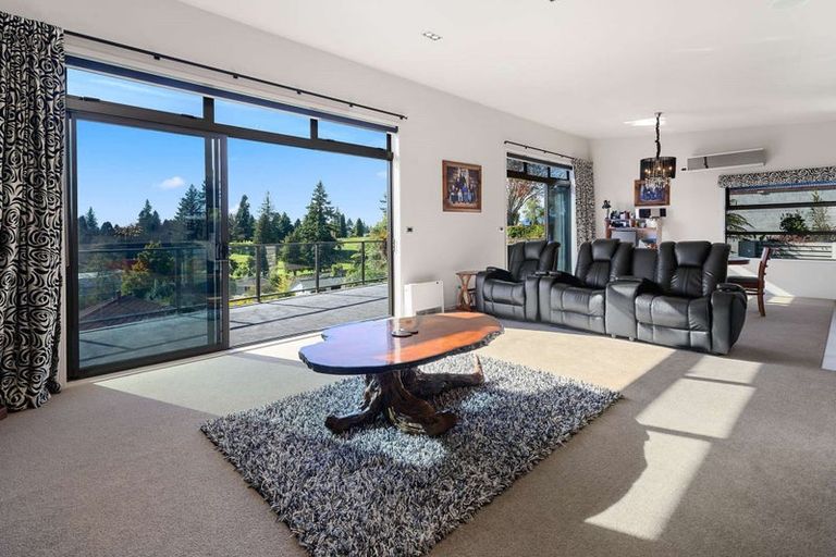 Photo of property in 15 Simmonds Crescent, Springfield, Rotorua, 3015