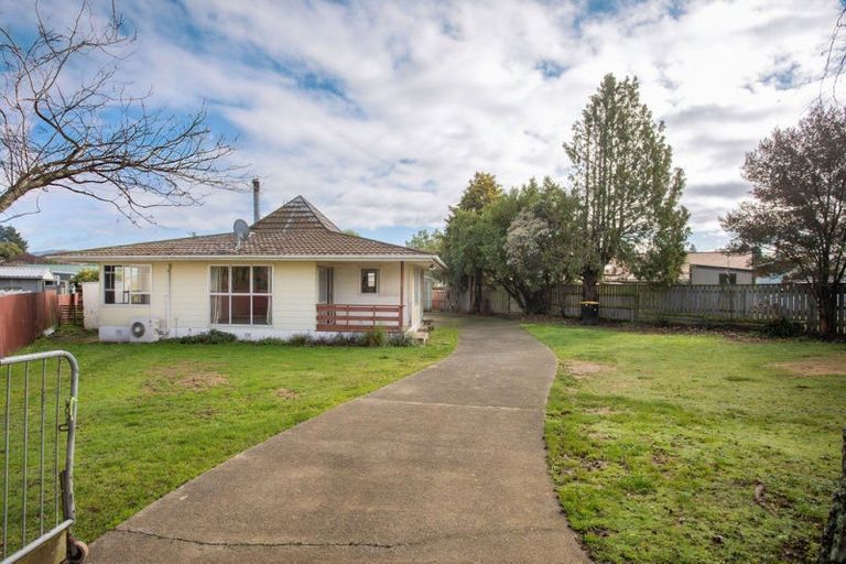 Photo of property in 319 High Street, Dannevirke, 4930
