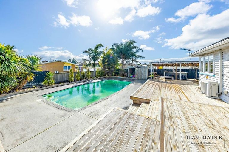 Photo of property in 43 Beach Road, Pahurehure, Papakura, 2113