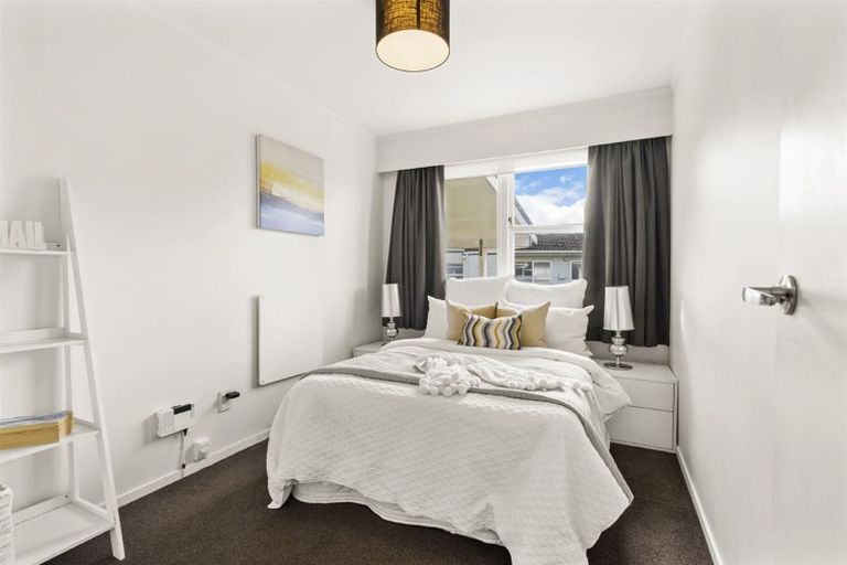 Photo of property in 349 Royal Road, Massey, Auckland, 0614