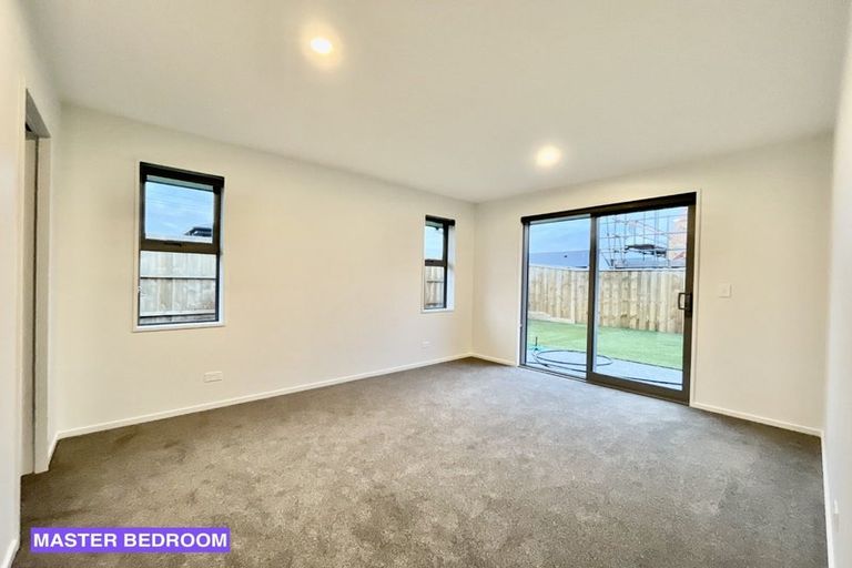 Photo of property in 10 Privet Way, Rolleston, 7614