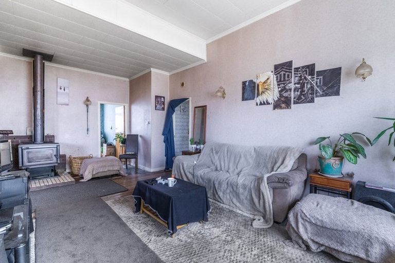 Photo of property in 50 Main Street, Mataura, 9712