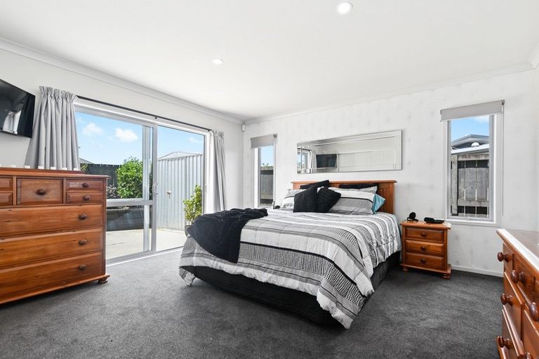 Photo of property in 44 Aquila Crescent, Rototuna North, Hamilton, 3210