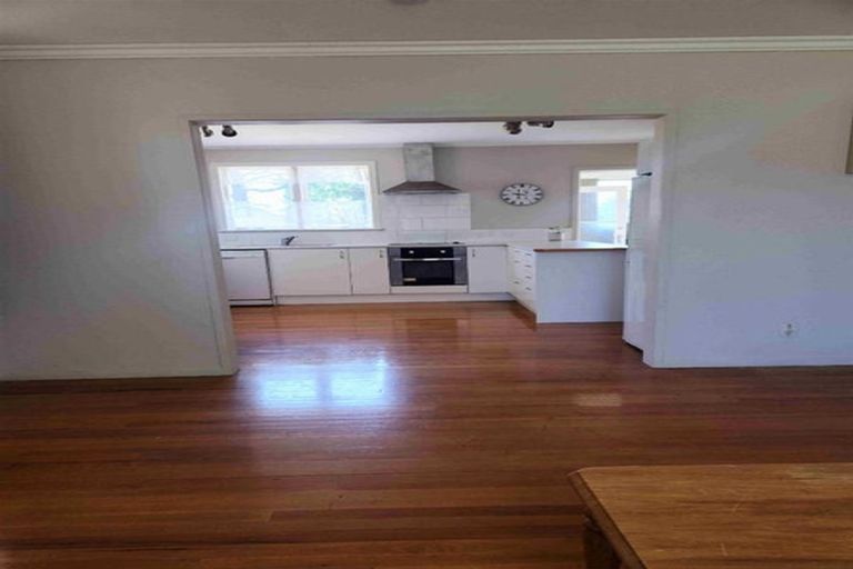 Photo of property in 44 Tawa Crescent, Manurewa, Auckland, 2102