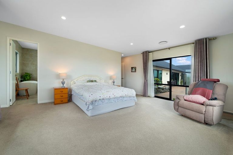 Photo of property in 32 Aileron Rise, Dairy Flat, Albany, 0794