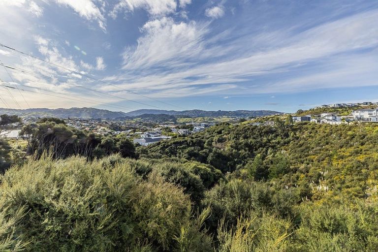 Photo of property in 11a Polestar Lane, Whitby, Porirua, 5024