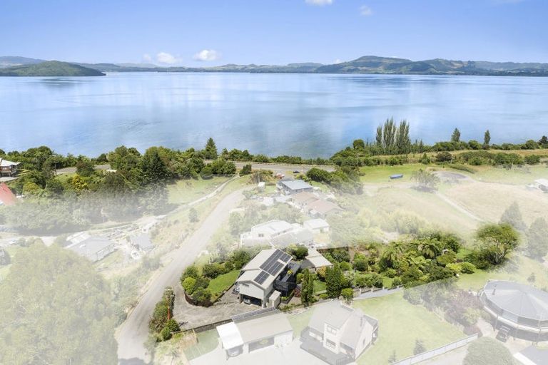 Photo of property in 15 Unsworth Road, Hamurana, Rotorua, 3097