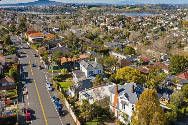 Photo of property in 103 Victoria Avenue, Remuera, Auckland, 1050