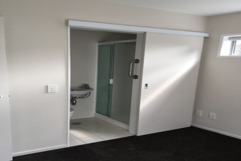 Photo of property in 304/252 Centreway Road, Orewa, 0931