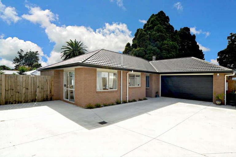 Photo of property in 44a Sutton Crescent, Papakura, 2110