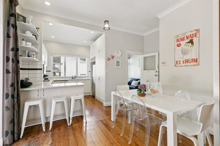 Photo of property in 34 Duthie Street, Karori, Wellington, 6012