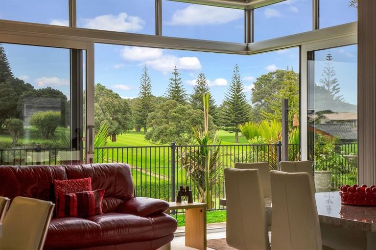 Photo of property in 45 Links Drive, Waiwhakaiho, New Plymouth, 4312