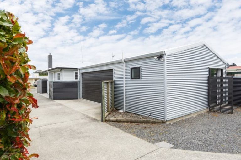 Photo of property in 113 Warwick Street, Feilding, 4702