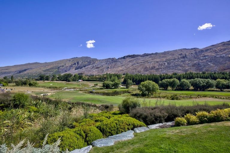 Photo of property in 11 Dalgleish Lane, Arrowtown, Queenstown, 9371