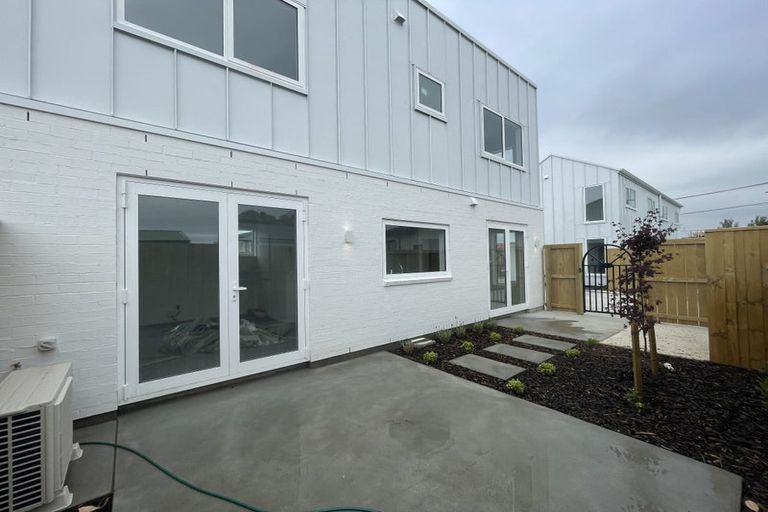 Photo of property in 3/150 Hills Road, Edgeware, Christchurch, 8013