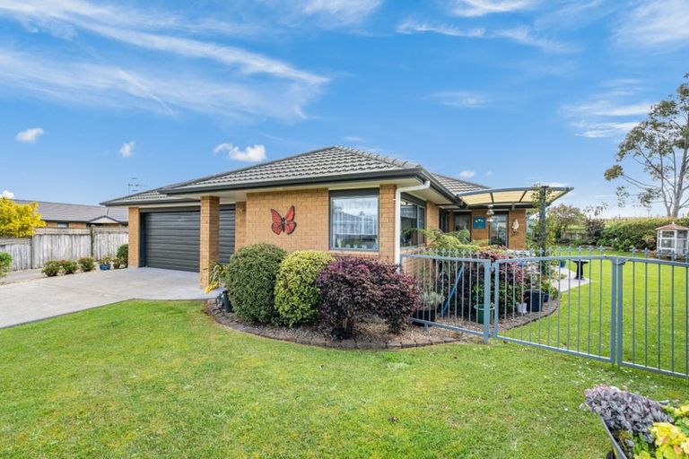 Photo of property in 25 Markson Avenue, Onerahi, Whangarei, 0110