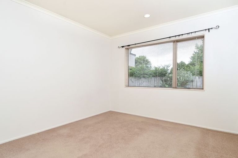 Photo of property in 46 Garelja Road, Henderson, Auckland, 0612