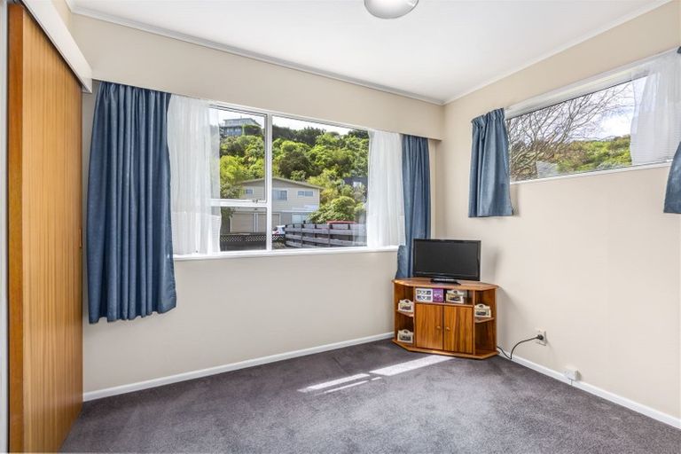 Photo of property in 4 Spey Place, Papakowhai, Porirua, 5024