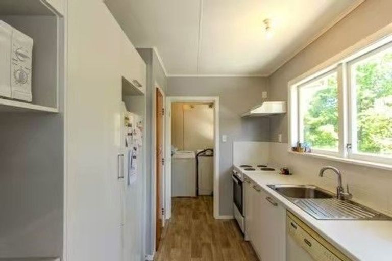 Photo of property in 14 Totaravale Street, Pukehangi, Rotorua, 3015