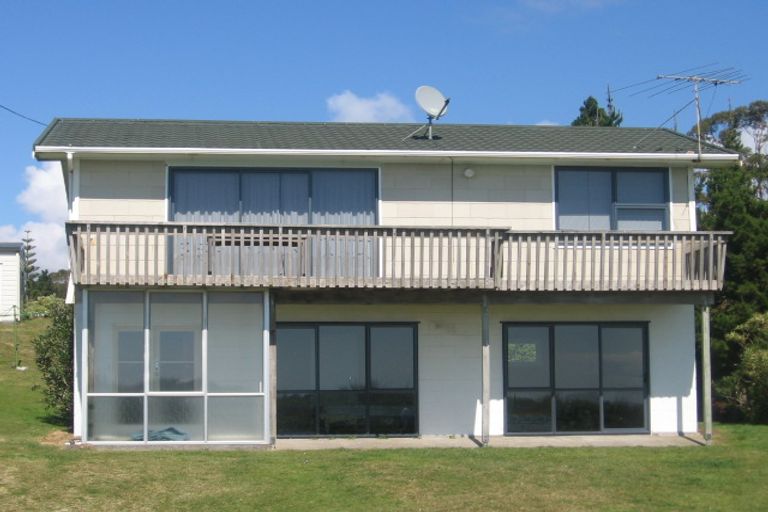 Photo of property in 207 Bluff Road, Kuaotunu West, Whitianga, 3592