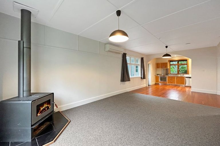 Photo of property in 70 Saint Davids Street, Lyttelton, 8082