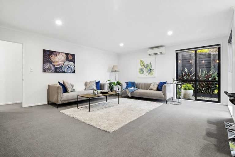 Photo of property in 82 Reynolds Road, Pukekohe, 2120