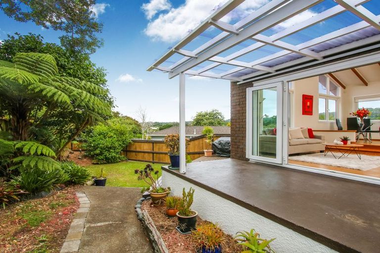 Photo of property in 17 Tagor Street, Glen Eden, Auckland, 0602
