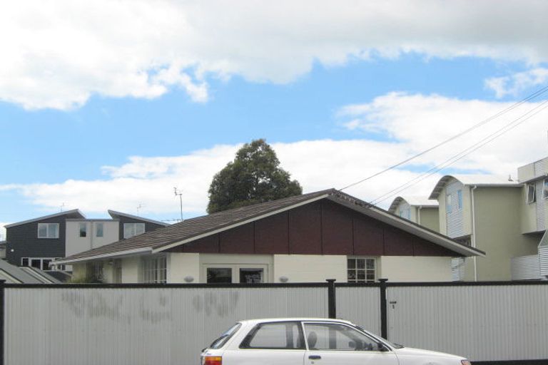 Photo of property in 1/276 Stanmore Road, Richmond, Christchurch, 8013