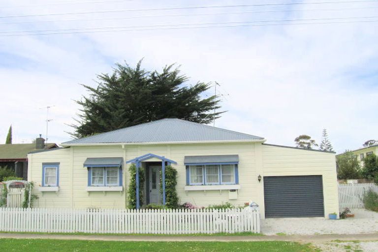 Photo of property in 3 Willow Street, Mangapapa, Gisborne, 4010