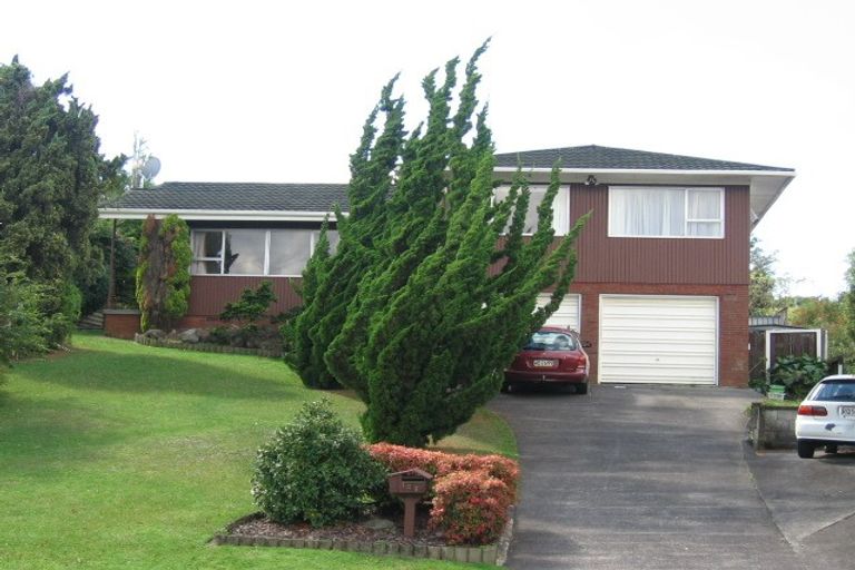 Photo of property in 102 Cardiff Road, Pakuranga, Auckland, 2010