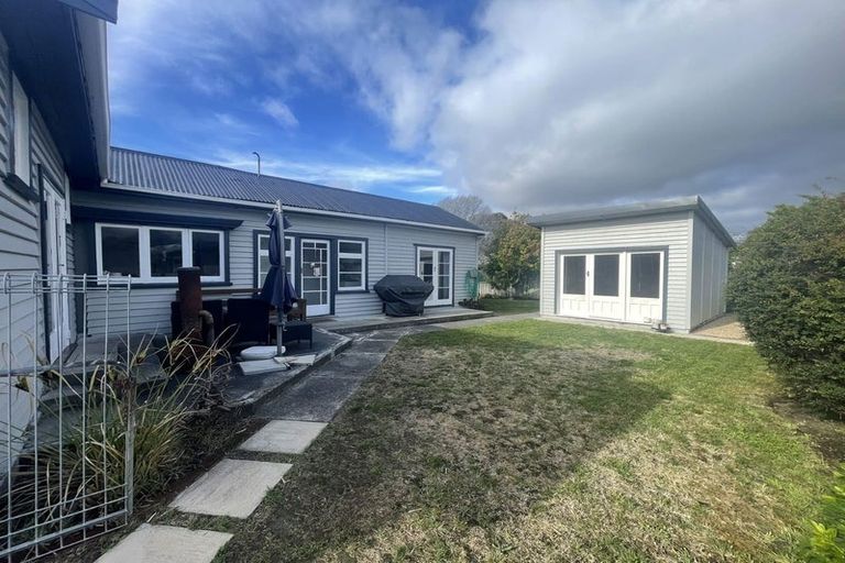 Photo of property in 198 Estuary Road, South New Brighton, Christchurch, 8062