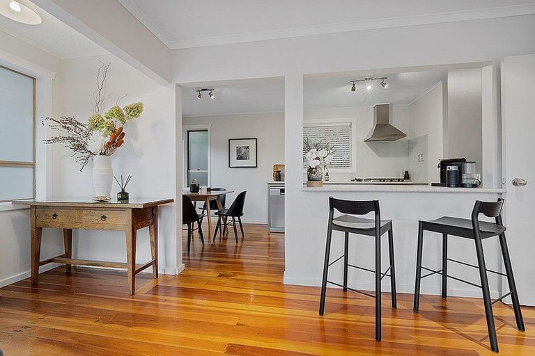 Photo of property in 23 Tripoli Road, Panmure, Auckland, 1072