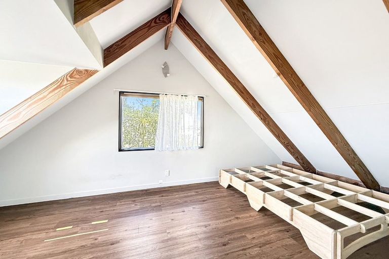 Photo of property in 118b Hepburn Road, Glendene, Auckland, 0602