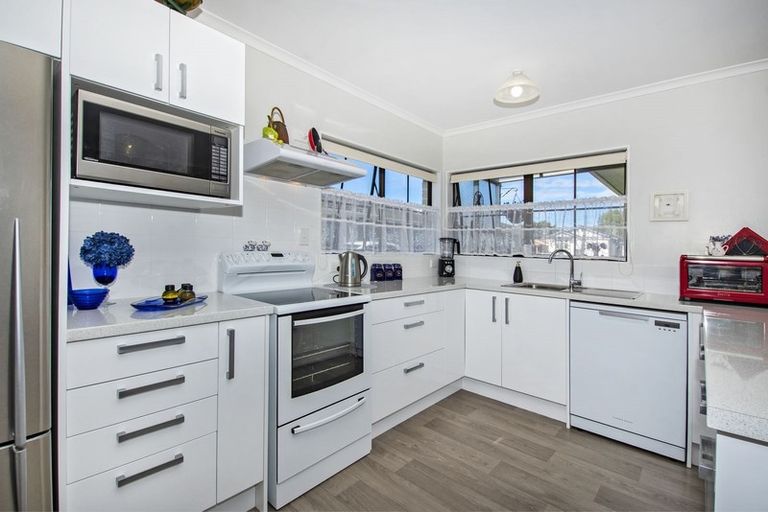 Photo of property in 3/15 Armstrong Avenue, Woodhill, Whangarei, 0110